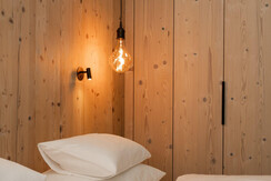 Kristall-Familiennest-Larimar