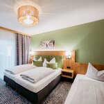 Photo of 3 ágyas szoba, zuhany, WC