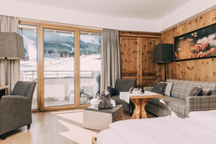 Familienzimmer Zirbe (17)