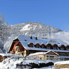 Winter_Haus_1920x750