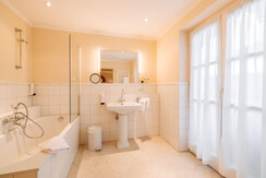 6 - Hubertushof-Shooting3-77