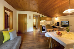 H-5850 Bild 09 © Foto Oczlon