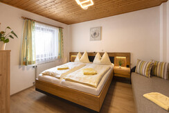 © Foto Oczlon H-8261 Bild 003