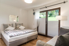 Schlafzimmer 3-bettig