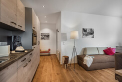 Blick von Küche Richtung Vorraum