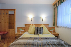 Landhaus Grub Appartement Bergkristall Doppelbett