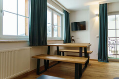 Room Pictures_Room_H_D1_8