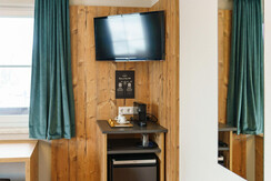 Room Pictures_Room_H_H1_22