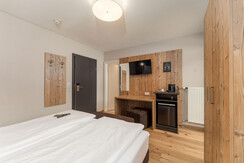 Room Pictures_Room_H_DZ_7