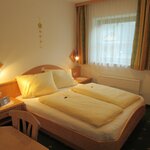 Photo of #12 Doppelzimmer, Bad, WC, Standard