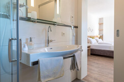 Dusche mit Komforteinstieg