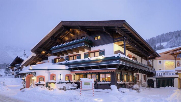 Landhotel Schafhuber im Winter2 | © Landhotel Schafhuber