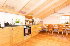 Küche/Essbereich Hochkölnig