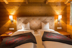 Lärchenaltholz -Schlafzimmer Nr. 3