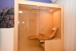 Infrarot-Wärmekabine zum Liegen