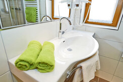 Badezimmer im Detail - App. 2