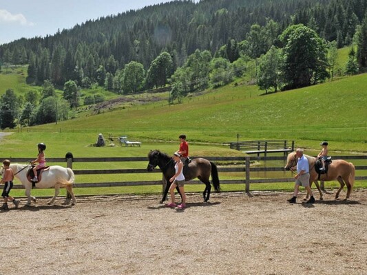 Reitplatz | © Mittersteghof