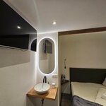 Photo of Hotel suite, separate toilet and shower/bathtub, 1 bed room