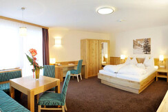 wohn-schlafzimmer-suite