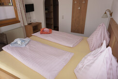 Schlafzimmer 2 App N 2