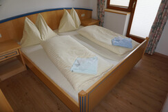 Schlafzimmer 2 App A 3