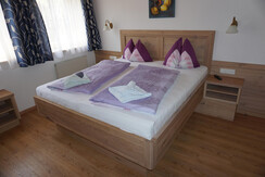 Schlafzimmer App N 1