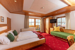 Doppelzimmer mit Balkon