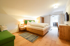 schlafzimmer-appartement-zwei