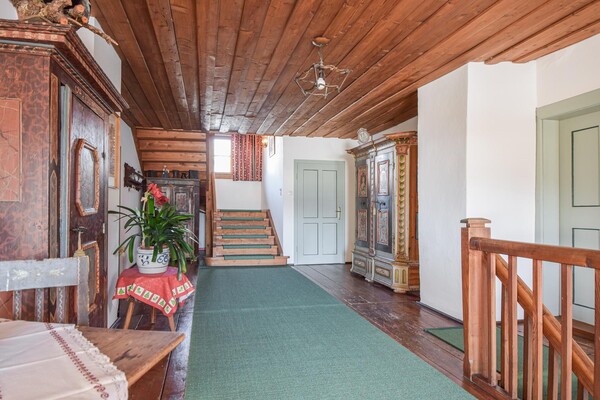 bauernhaus-vorraum | © TVB Eben | Pfuner