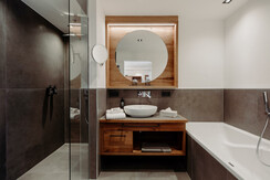 PoSt Maria Alm -Badezimmer Max