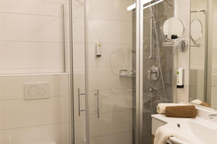 Bad Doppelzimmer Komfort5