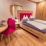 Photo of ap./combined living-bed-room/shower, WC