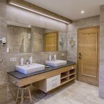 Photo of Családi szoba, zuhany vagy fürdőkád, WC