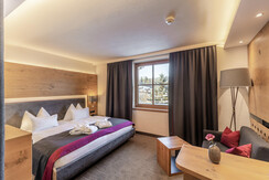 2025-12-15-Sporthotel-Wagrain-photo-by-michaelgroe