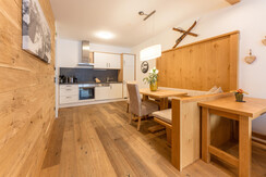 Typ Premium Gartenapp._3.03_Küche & Essbereich