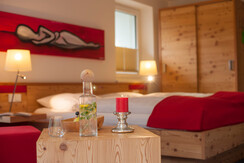 Impuls Zimmer rot/blau