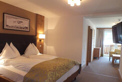 Alpenstyle Edelweis Familie