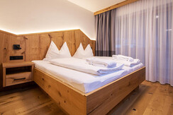 VitalHotelPost_0001_┬®piXal