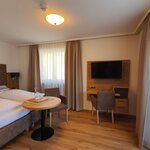 Photo of Tweepersoonskamer, douche of bad, WC, balkon