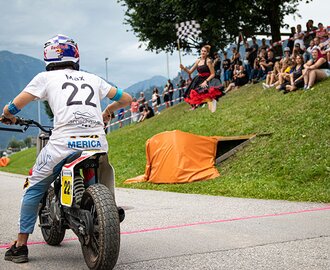 Sloping Wheels | © Sloping Wheels